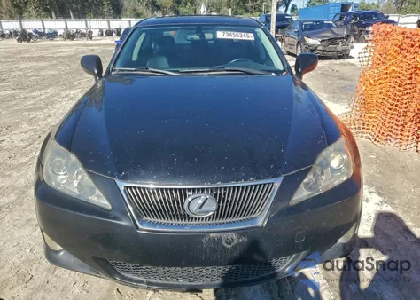 2006 Lexus Is 350 z USA, uszkodzony, nr VIN JTHBE262662002331